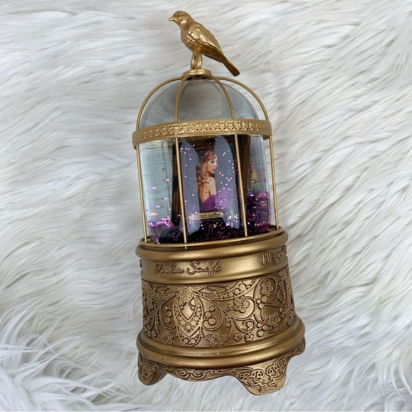 Taylor Swift Speak Now TV Taylor's Version Snow Globe Enchanted Bird Cage NEW - Picture 3 of 12